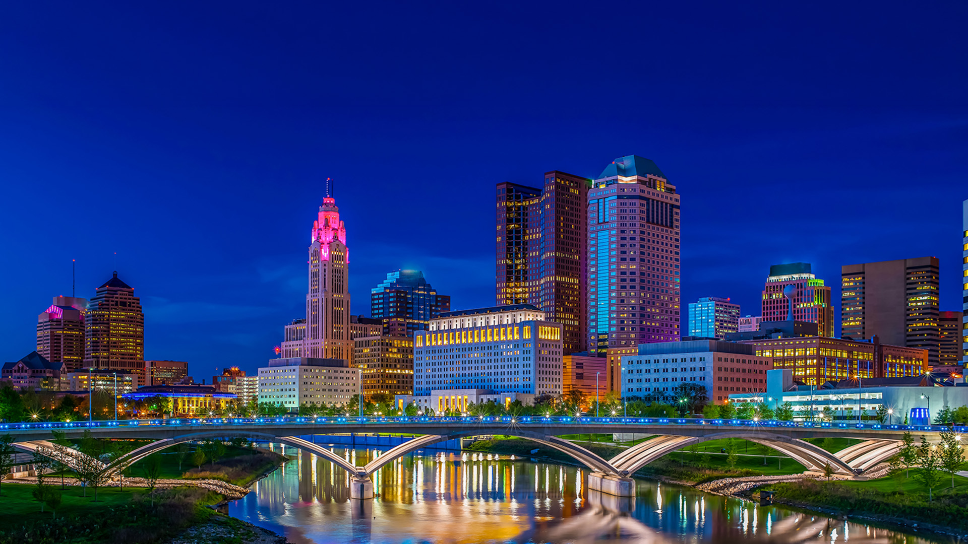 Ground view of Cincinnati skyline in the evening